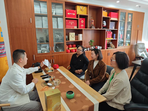 图片1 图片1